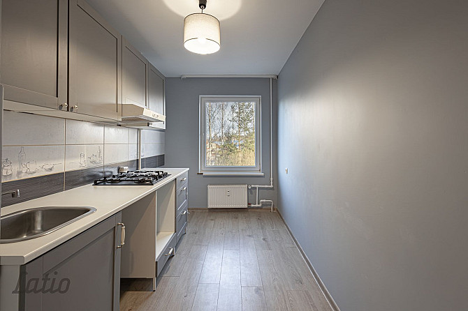 Plašs un gaišs 2-istabu dzīvoklis Ānes centrā, tikai ~6 km attālumā no Jelgavas centra.
Pārdod koptu Елгава и Елгавский край - изображение 5