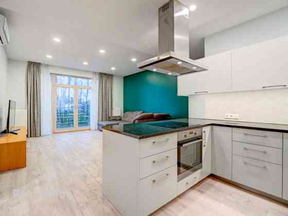 Продаётся квартира в Асари  исключительное расположение у самого моря Jūrmala