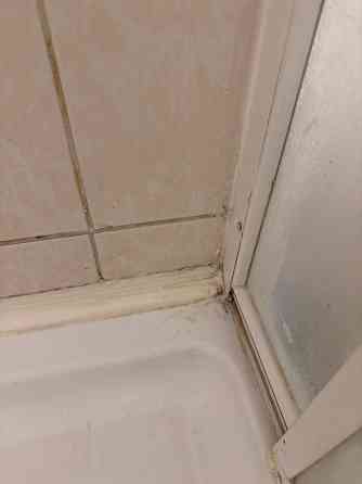 Tīrs mājoklis bez liekām rūpēm — es visu paveikšu jūsu vietā! 🧼 Profesionāla dzīvokļu un māju... Рига