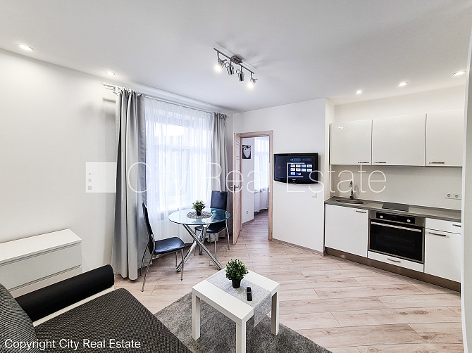 Проект - Миера 86, фасадный дом, реновированный дом, вход с улицы, лестничная клетка Рига - изображение 15