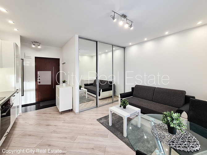 Проект - Миера 86, фасадный дом, реновированный дом, вход с улицы, лестничная клетка Рига - изображение 17