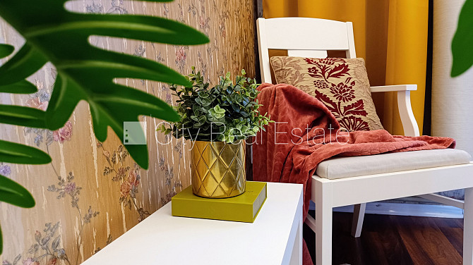 Renovēta māja, slēgts pagalms, ir lifts, istabas izolētas 1 gab., studio tipa, virtuve Rīga - foto 2