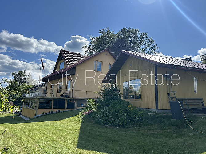 Земля в собственности, металическое покрытие крыши, стены из газобетонных Мадона и Мадонский край - изображение 2