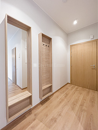 Pagalma ēka, renovēta māja, slēgts pagalms, iespēja nomāt autostāvvietu, ieeja no pagalma, Rīga - foto 11