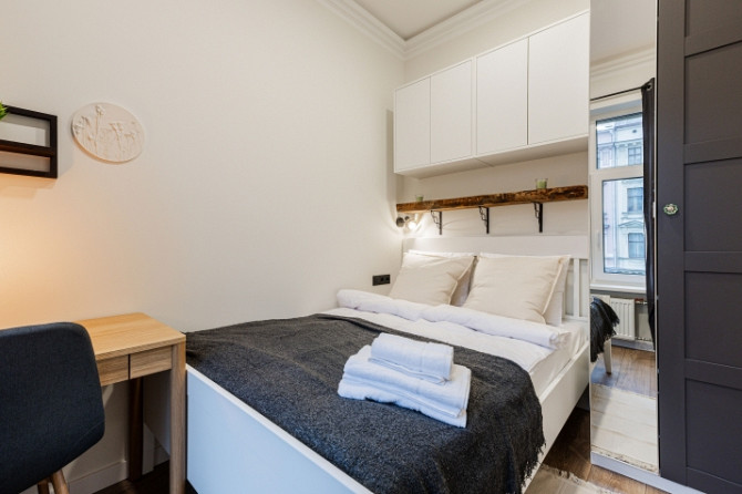 Pieejams ekskluzīvs dzīvoklis īstermiņa īrei Merķeļa ielā 8. Dzīvoklis ir pilnībā Rīga - foto 9