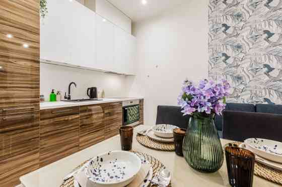 Эксклюзивная квартира доступна для краткосрочной аренды на улице Аудею, 2. В Rīga