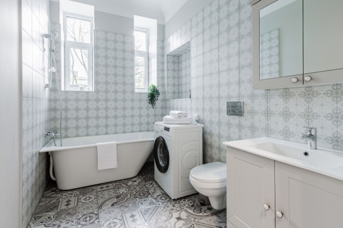 ieejams 2 istabu dzīvoklis Dzirnavu ielā, pašā Rīgas centrā. Aktīva apkārtne, taču Rīga - foto 8