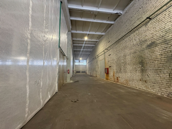 Pieejamas sakoptas un kvalitatīvas noliktavas Pļavniekos. Noliktavas ir restaurētas un pilnībā Rīga - foto 4