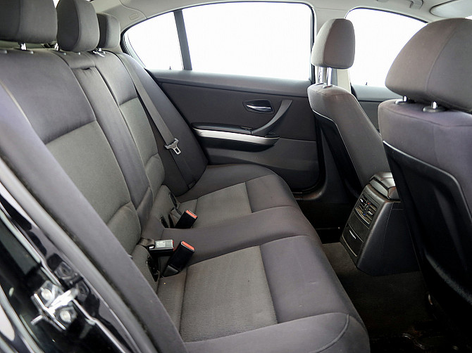 BMW 318 Business 2.0 95kW Таллин - изображение 7