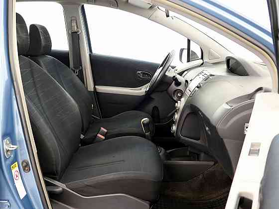 Toyota Yaris Linea Sol A-C 1.3 64kW Tallina