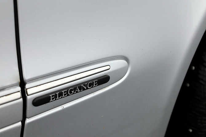 Mercedes-Benz E 220 Elegance ATM 2.1 CDI 110kW Tallina - foto 8