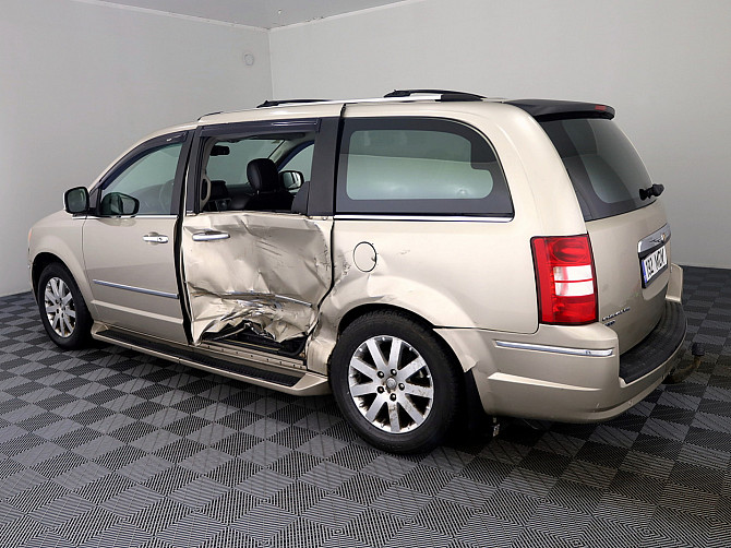 Chrysler Grand Voyager Stow N Go Limited ATM 2.8 CRD 120kW Tallina - foto 4