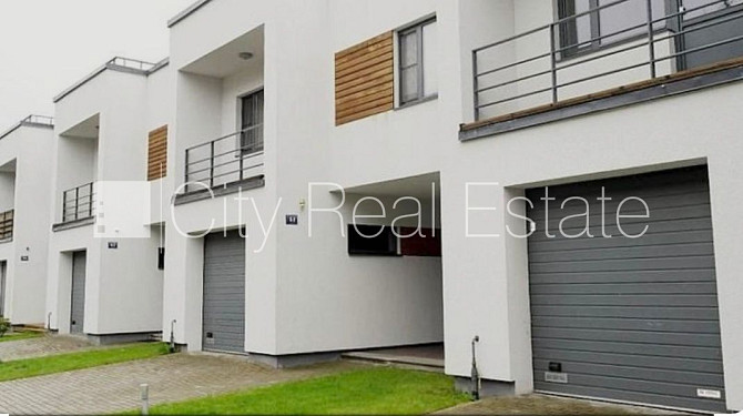 Rindu māja, jaunceltne, labiekārtota apzaļumota teritorija, labiekārtots apzaļumots pagalms, Jūrmala - foto 1