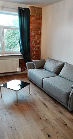 Фасадный дом, благоустроенная озеленённая территория, закрытый двор, территория Рига - изображение 19