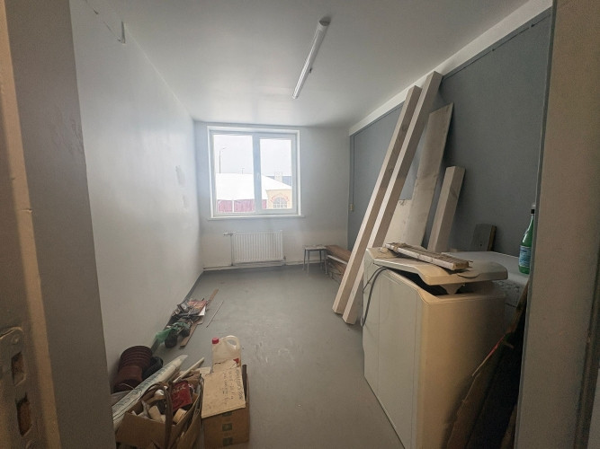 Tiek nomāta multi funkcionāla ēka 300 m Ir vieta ērtai auto novietošanai un piebraukšanai. Rīga - foto 8