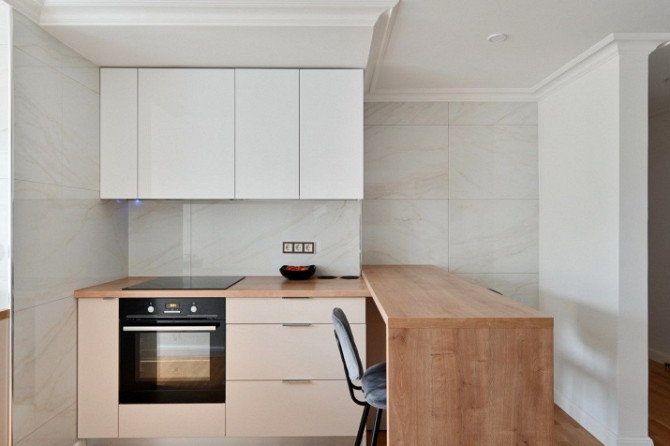 Izīrē mājīgu 2 istabu dzīvokli pašā Rīgas Centrā!  Saulains dzīvoklis kura logi ir vērsti uz pagalma Рига - изображение 5