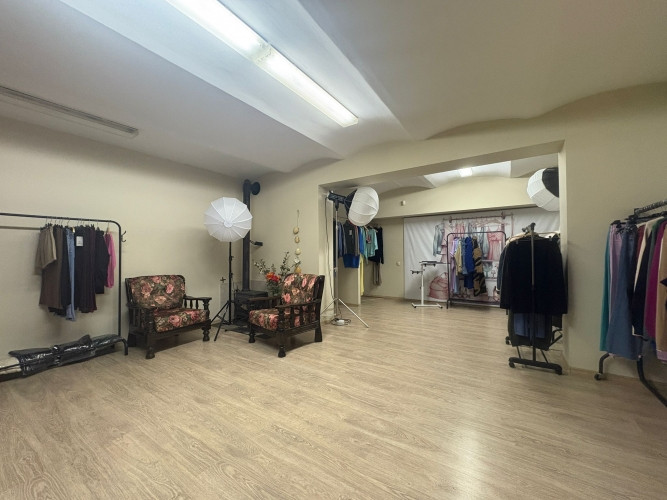 Pieejamas tirdzniecības telpas Klusajā centrā, Antonijas ielā 4. Kopējā platība  80 m, Rīga - foto 7