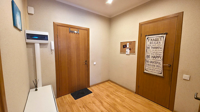 Dzīvokļa video tūri var noskatīties, nospiežot uz mājas lapas sludinājuma lejas daļā. Jauns... Рига - изображение 7