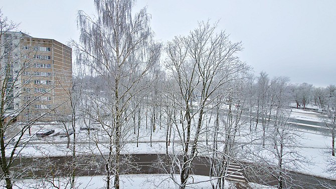 Dzīvokļa video tūri var noskatīties, nospiežot uz mājas lapas sludinājuma lejas daļā.
Pārdodam... Salaspils - foto 9
