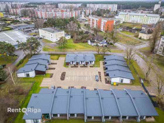 Аренда или аренда с правом выкупа!  Современный таунхаус в частном, закрытом Jūrmala