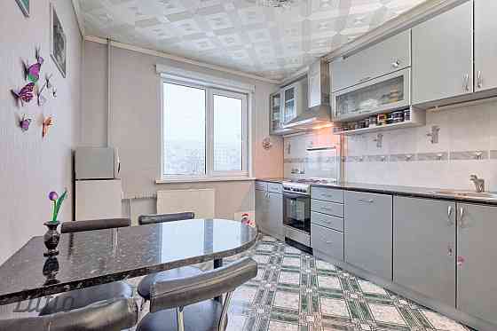 Piedāvājam iegādei mājīgu un gaišu 3 istabu dzīvokli ar pārdomātu, ērtu plānojumu, kas būs lieliska  Rīga