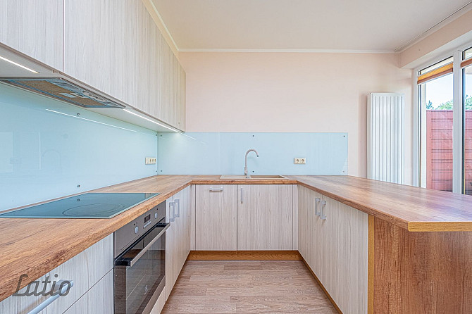 Izīrē no 01.04.2026 skaistu, plašu māju privātmāju ciematā Piņķos. 
Mājas pirmajā Rīgas rajons - foto 4