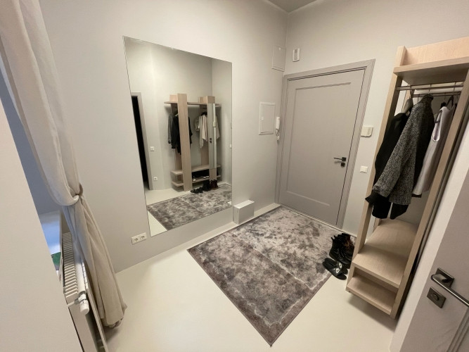 Gaumīgs un tikko remontēts dzīvoklis Rīgas centrā.  Plānojums:  + Plaša viesistaba, kas Rīga - foto 6