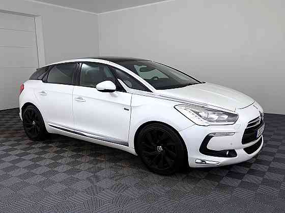 Citroen DS5 Exclusive Hybrid 4x4 ATM 2.0 120kW Таллин