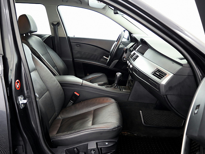 BMW 525 Executive ATM 2.5 D 130kW Tallina - foto 6