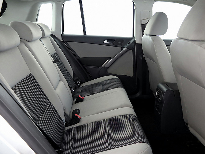 Volkswagen Tiguan Comfortline 4Motion ATM 2.0 TDI 103kW Таллин - изображение 7