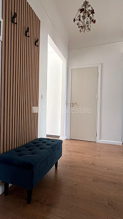 Fasādes māja, renovēta māja, slēgts pagalms, ieeja no ielas un pagalma, kāpņu telpa pēc Rīga - foto 15