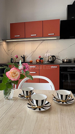 Fasādes māja, renovēta māja, slēgts pagalms, ieeja no ielas un pagalma, kāpņu telpa pēc Rīga - foto 8