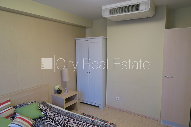 Projekts - Centra Nams, jaunceltne, labiekārtots apzaļumots pagalms, iespēja nomāt Rīga - foto 2