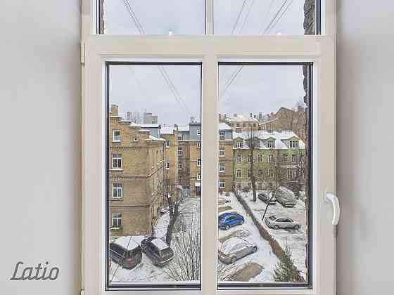 Elegants 4-istabu dzīvoklis Rīgas centrā  pirmskara mūra namā, Ģertrūdes ielā

Pārdošanā gaišs un pl Rīga