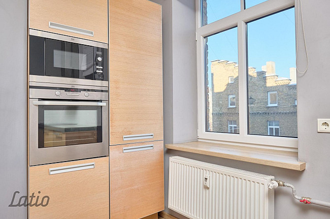 Elegants 4-istabu dzīvoklis Rīgas centrā  pirmskara mūra namā, Ģertrūdes ielā

Pārdošanā gaišs un pl Рига - изображение 9