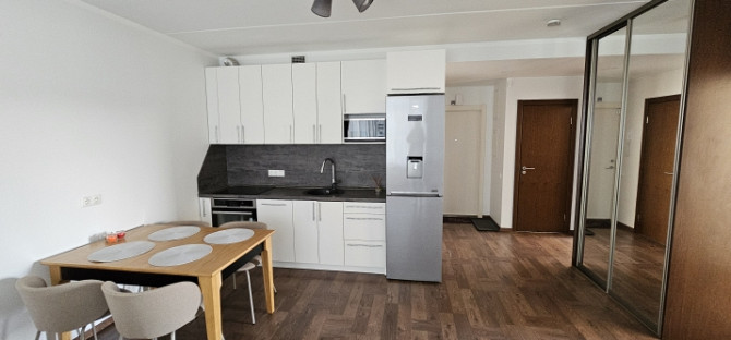 Izīrē 4-istabu dzīvokli Imantas Ozolos!  Dzīvokļa plānojumu veido viesistaba, kas apvienota Rīga - foto 5