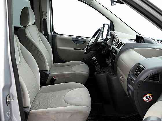 Citroen Jumpy Atlante Passenger 2.0 HDi 88kW Таллин