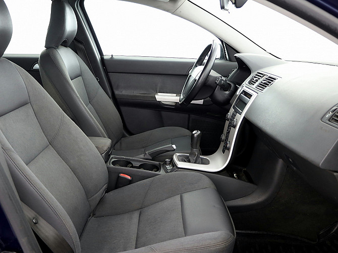 Volvo V50 Momentum 2.0 D4 100kW Таллин - изображение 6