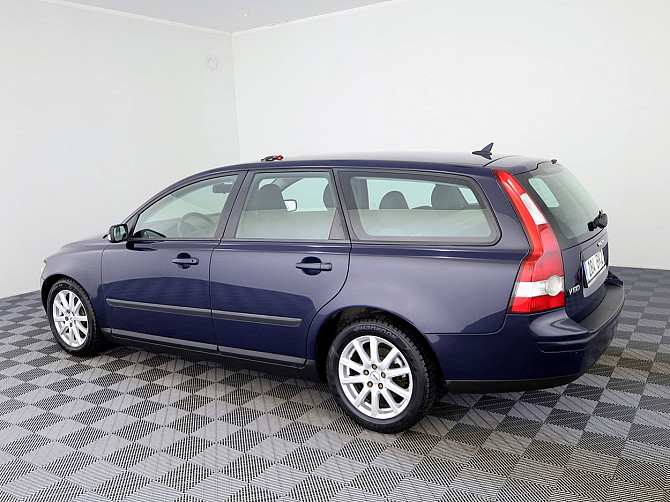 Volvo V50 Momentum 2.0 D4 100kW Таллин - изображение 4
