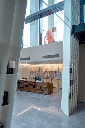 Здание во дворе, реновированный дом, закрытый двор, вход с улицы и со двора, окна Рига - изображение 10