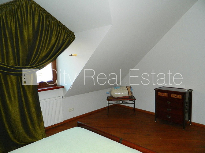 Фасадный дом, фасад с декоративной штукатуркой, вход с улицы, лестничная клетка Рига - изображение 7