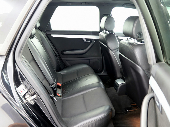 Audi A4 S-Line Facelift 2.5 TDI 120kW Tallina - foto 7