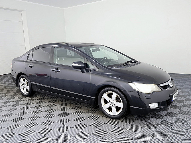 Honda Civic Elegance ATM 1.8 103kW Tallina - foto 1