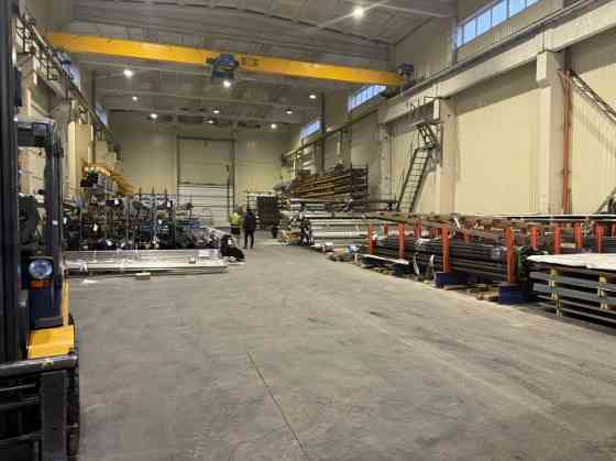 Склад БЕЗ отопления с кран-балкой (5t) в портовом терминале Порт Магнат Рига