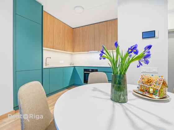 Ilgtermiņa īrei tiek piedāvāts gaišs, mājīgs un jauns 3 istabu dzīvoklis jaunajā projektā Kuldīgas p Rīga