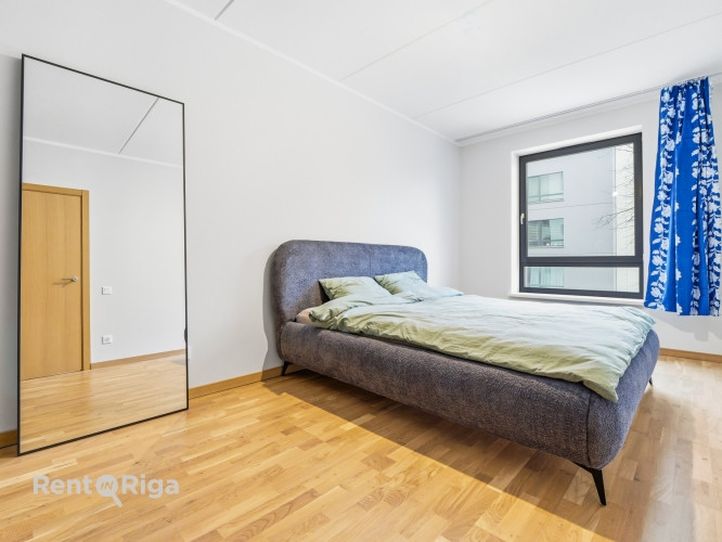 Ilgtermiņa īrei tiek piedāvāts gaišs, mājīgs un jauns 3 istabu dzīvoklis jaunajā projektā Rīga - foto 8