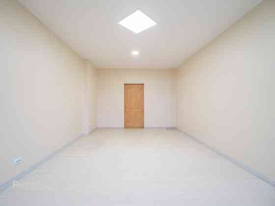 Аккуратное здание и тихие, качественные офисы в самом центре Риги на улице Рига