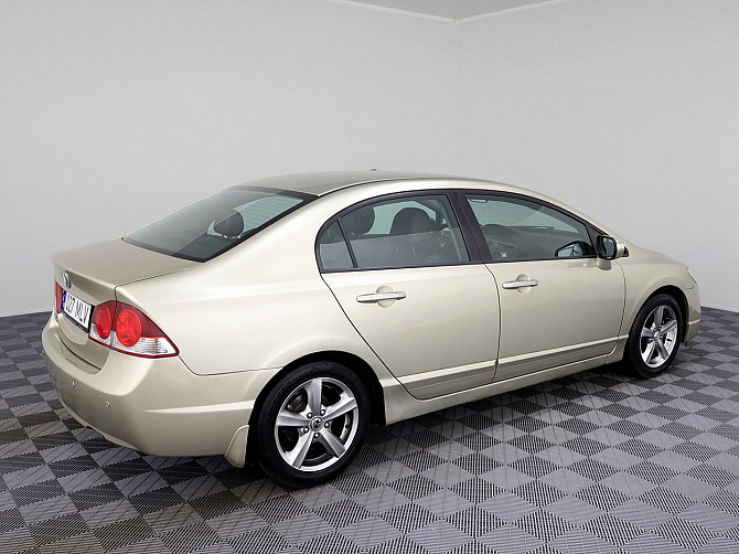 Honda Civic Elegance LPG 1.8 103kW Tallina - foto 3