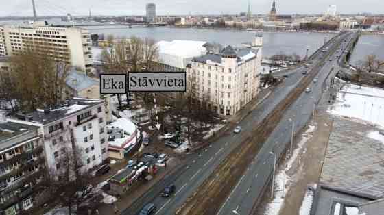 Tiek iznomāta atsevišķi stāvoša ēka aktīvas ielas mālā, pretī Nacionālajai Bibliotēkai.   + Ēka aprī Рига