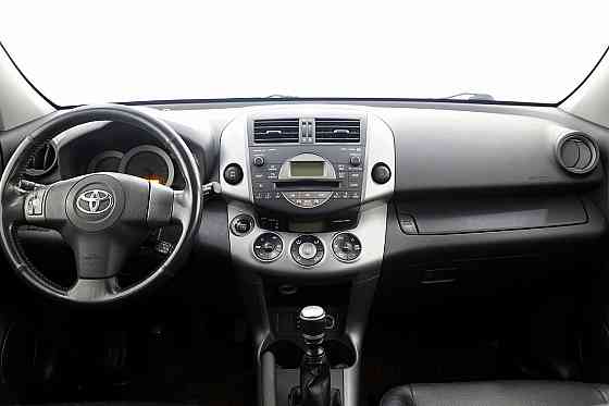 Toyota RAV4 Luxury 4x4 2.2 D-CAT 130kW Таллин